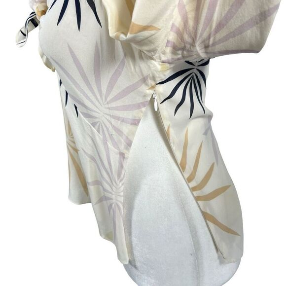 Elie Tahari Abstract Leaf Print Tie-front Blouse Size Medium - Picture 5 of 12